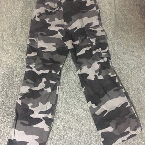 Children’s Place army fatigue pants